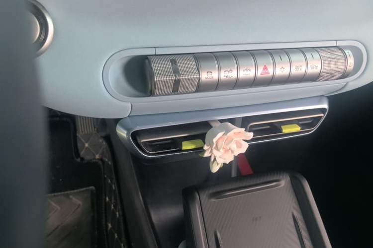 Used BYD Seagull 2024 Honor Edition 305km Freedom Version Gear Lever