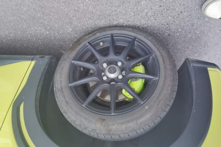 Used BYD Seagull 2024 Honor Edition 305km Dynamic Version Left Front Wheel Hub