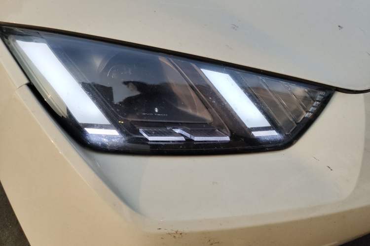 Used BYD Seagull 2024 Honor Edition 305km Freedom Version Right Front Headlight