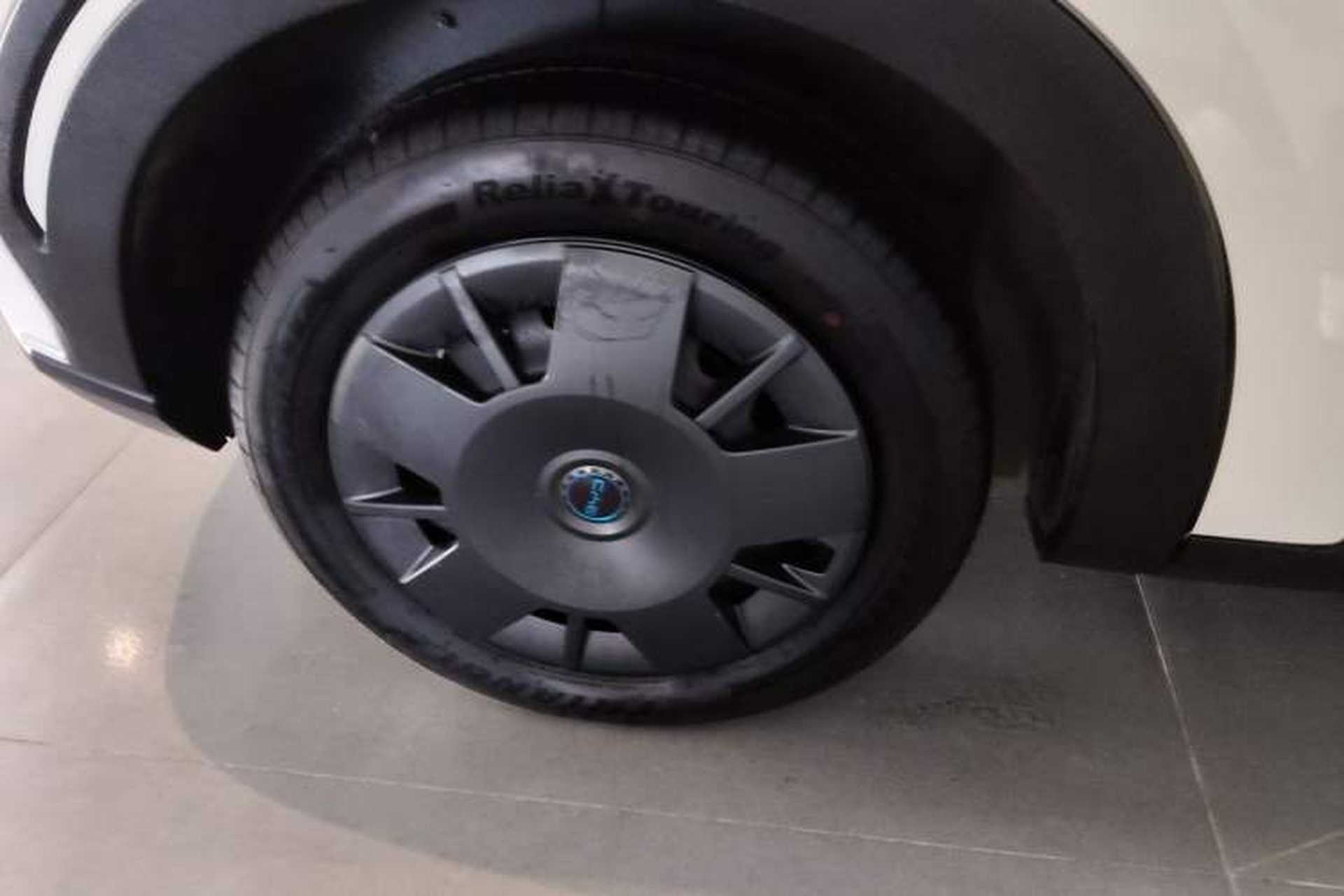 Used BYD Seagull 2024 Honor Edition 305km Dynamic Version Right Rear Wheel Hub