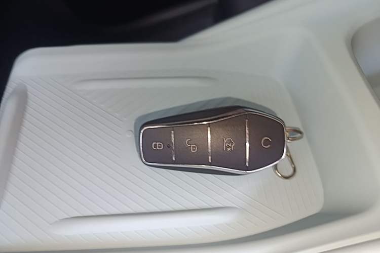 Used BYD Seagull 2024 Honor Edition 405km Flying Version Vehicle Key