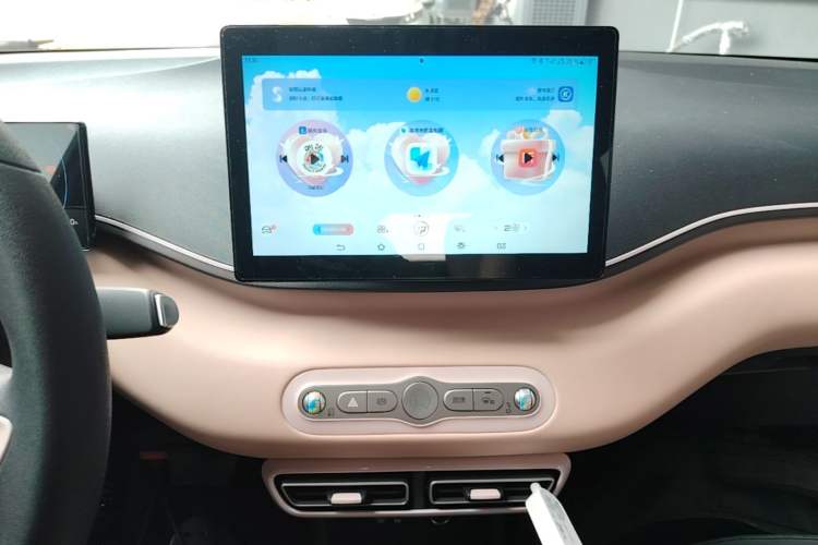 Used BYD Seagull 2025 Intelligent Driving Version 305 km Dynamic Edition Audio And AC Panel