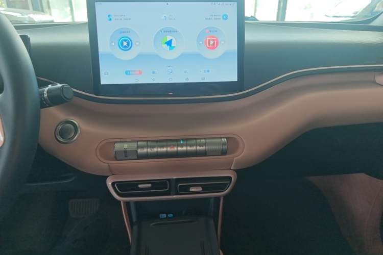 Used BYD Seagull 2025 405 km Flying Edition Audio And AC Panel