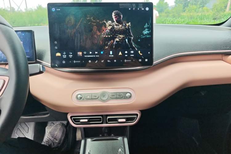 Used BYD Seagull 2025 305 km Free Version Audio And AC Panel