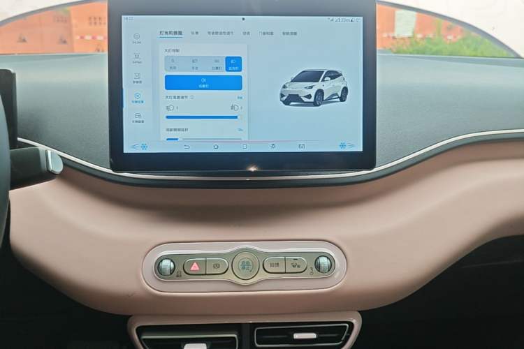 Used BYD Seagull 2025 Intelligent Driving Version 305 km Dynamic Edition Audio And AC Panel