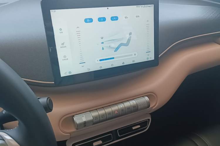 Used BYD Seagull 2025 305 km Free Version Audio And AC Panel