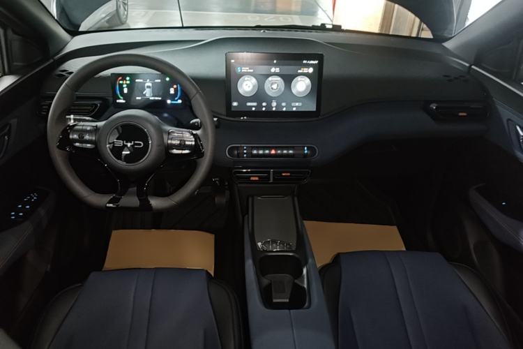 Used BYD Seagull 2025 305km Active Version Center Console