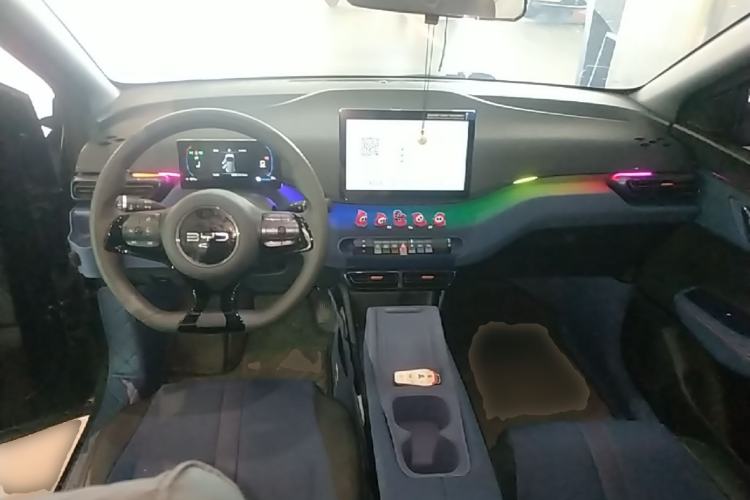 Used BYD Seagull 2025 305km Active Version Center Console