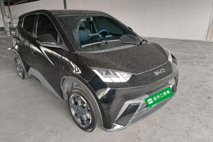 Used BYD Seagull 2025 305 km Free Version Front Right 45 Deg
