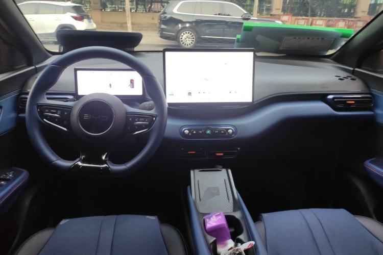 Used BYD Seagull 2025 Smart Drive Version 305 km Freedom Edition Interior 2