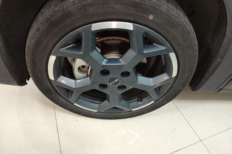 Used BYD Seagull 2025 305 km Free Version Left Front Wheel Hub