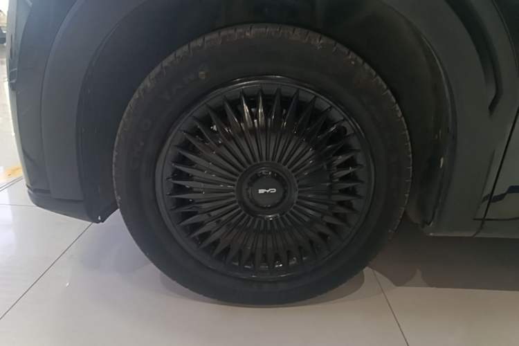 Used BYD Seagull 2025 305km Active Version Left Front Wheel Hub