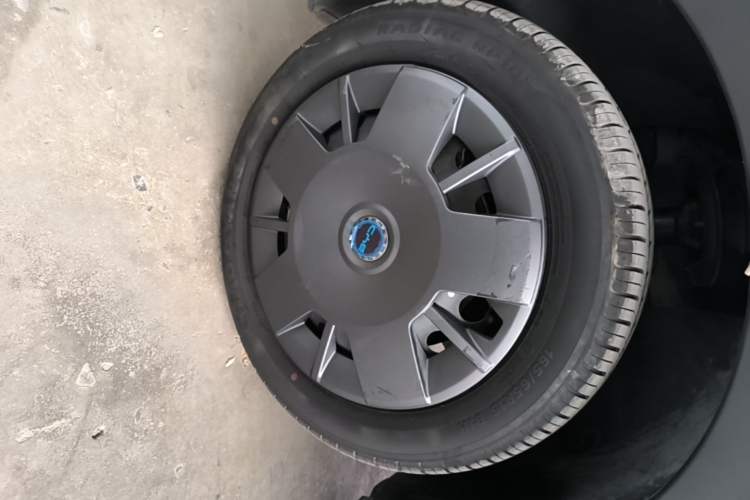 Used BYD Seagull 2025 Intelligent Driving Version 305 km Dynamic Edition Left Front Wheel Hub