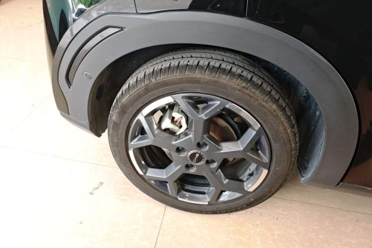 Used BYD Seagull 2025 Intelligent Driving Version 405 km Flying Edition Right Rear Wheel Hub