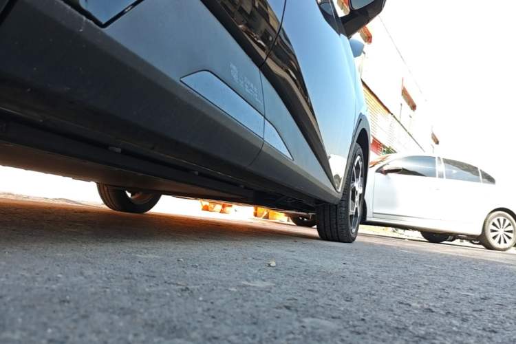 Used BYD Seagull 2025 305 km Free Version Right Side Sill