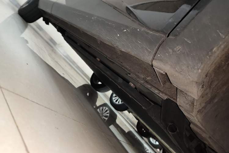Used BYD Seagull 2025 305 km Free Version Right Side Sill
