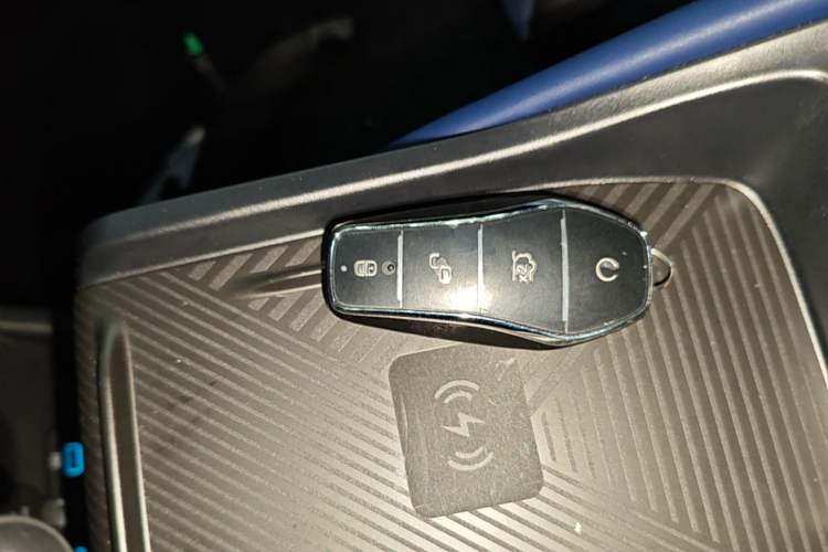 Used BYD Seagull 2025 Intelligent Driving Version 405 km Flying Edition Vehicle Key