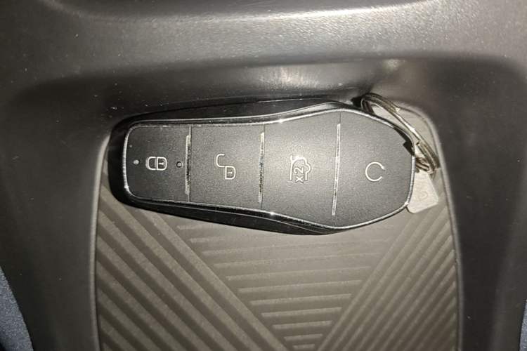 Used BYD Seagull 2025 305km Active Version Vehicle Key