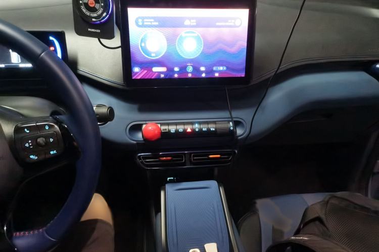 Used BYD Seagull 2025 405 km Flying Edition Audio And AC Panel