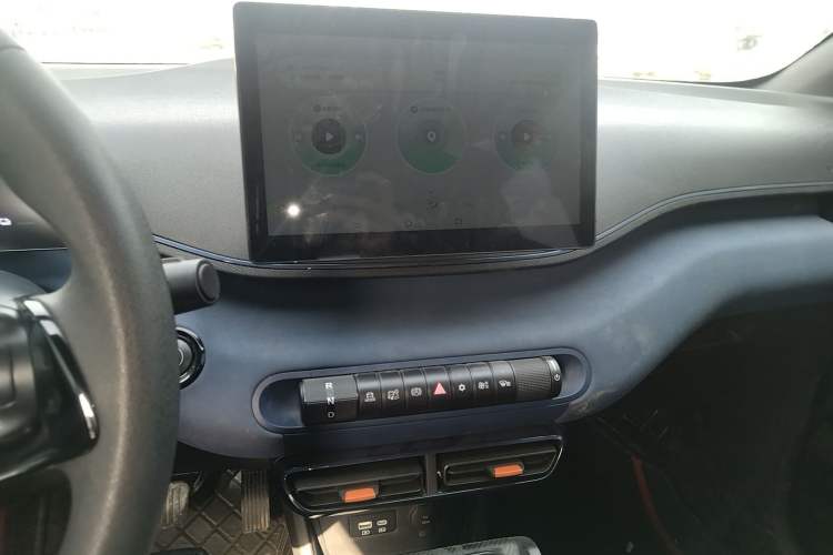 Used BYD Seagull 2025 305km Active Version Audio And AC Panel