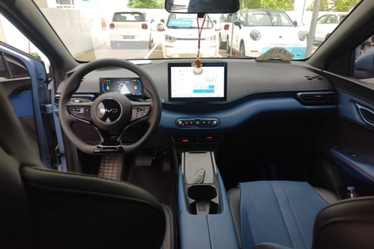 Used BYD Seagull 2025 Intelligent Driving Version 305 km Dynamic Edition Center Console