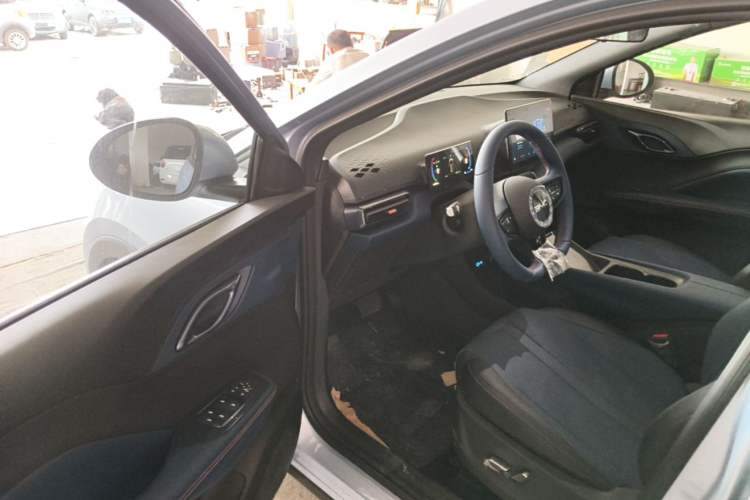 Used BYD Seagull 2025 Model Smart Drive Version 405km Free-Spirited Version Driver Seat