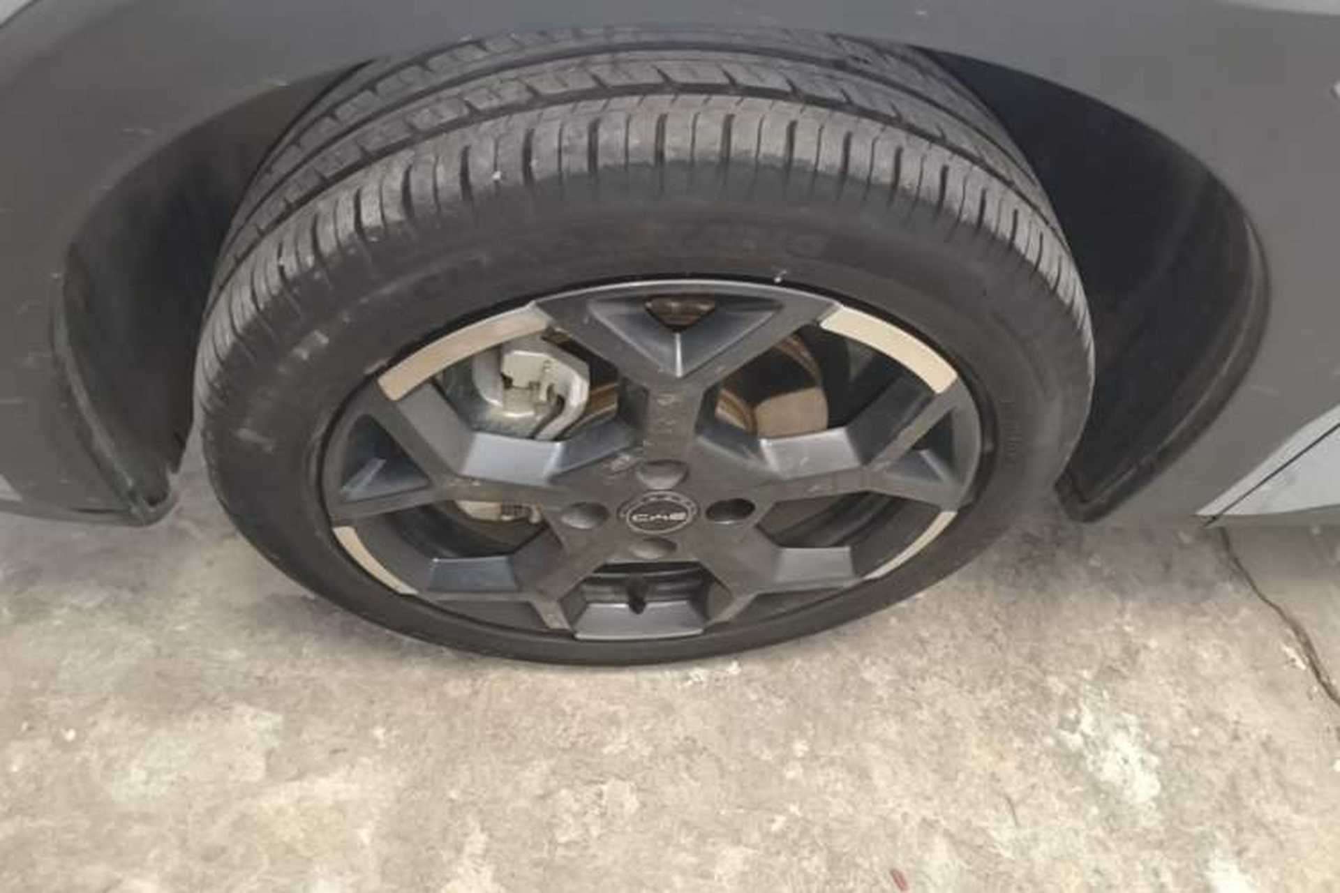 Used BYD Seagull 2025 305 km Free Version Left Front Wheel Hub