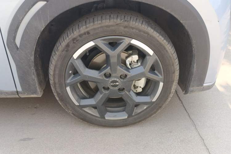 Used BYD Seagull 2025 305km Active Version Right Front Wheel Hub