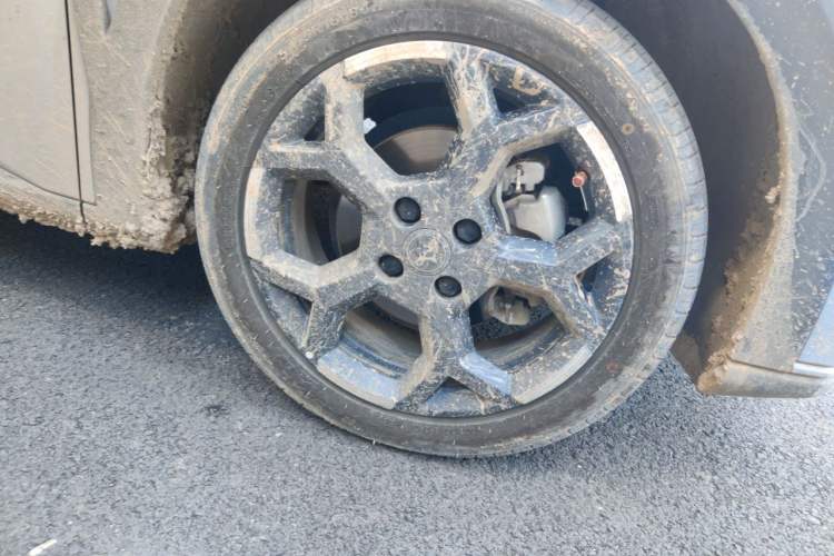 Used BYD Seagull 2025 305 km Free Version Right Front Wheel Hub