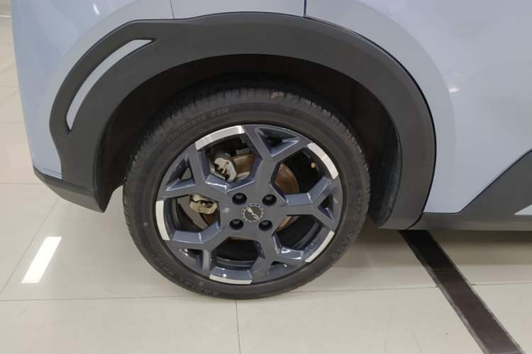 Used BYD Seagull 2025 405 km Flying Edition Right Rear Wheel Hub