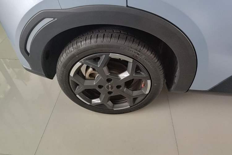 Used BYD Seagull 2025 305 km Free Version Right Rear Wheel Hub