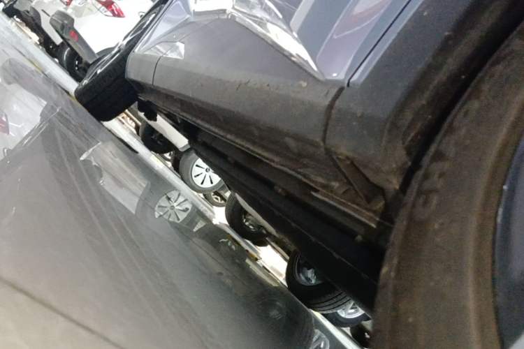 Used BYD Seagull 2025 305 km Free Version Right Side Sill