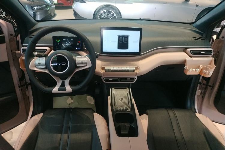 Used BYD Seagull 2025 305 km Free Version Center Console