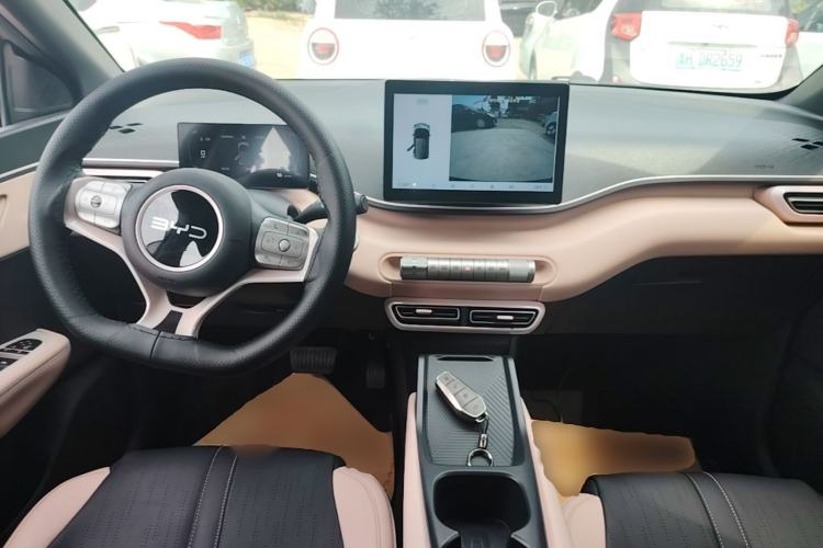 Used BYD Seagull 2025 305km Active Version Center Console