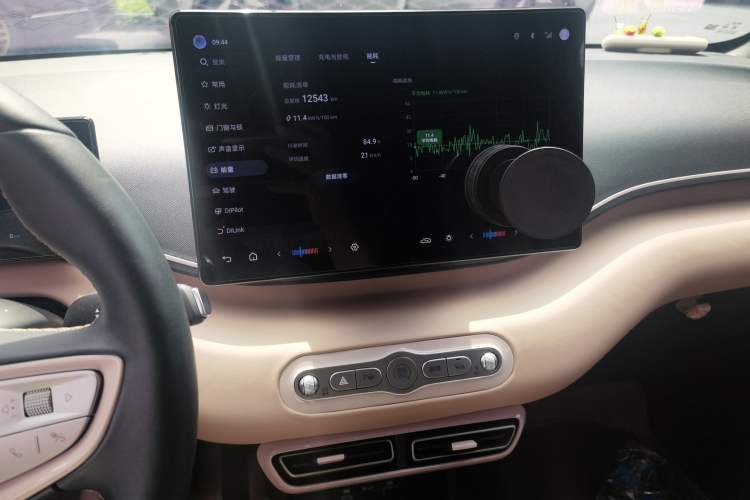 Used BYD Seagull 2025 Smart Drive Version 305 km Freedom Edition Audio And AC Panel