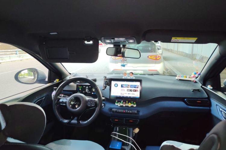 Used BYD Seagull 2025 305 km Free Version Center Console
