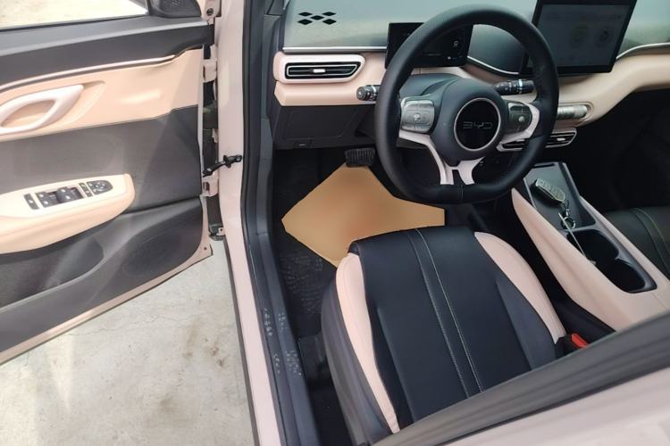 Used BYD Seagull 2025 305km Active Version Driver Seat
