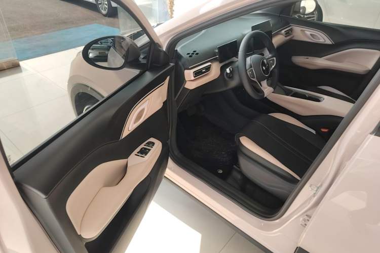 Used BYD Seagull 2025 Intelligent Driving Version 305 km Dynamic Edition Driver Seat