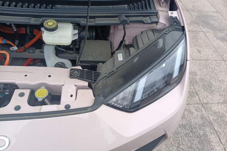 Used BYD Seagull 2025 Intelligent Driving Version 305 km Dynamic Edition Engine Bay Left