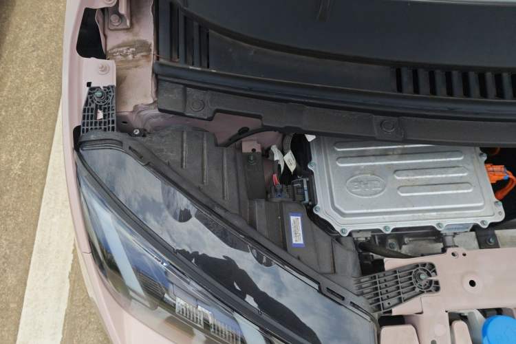 Used BYD Seagull 2025 305km Active Version Engine Bay Right