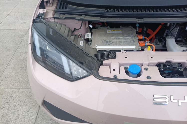 Used BYD Seagull 2025 Intelligent Driving Version 305 km Dynamic Edition Engine Bay Right
