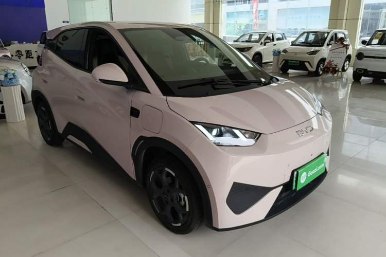 Used BYD Seagull 2025 Smart Drive Version 305 km Freedom Edition Front Right 45 Deg