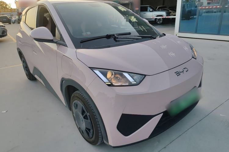 Used BYD Seagull 2025 305km Active Version Front Right 45 Deg