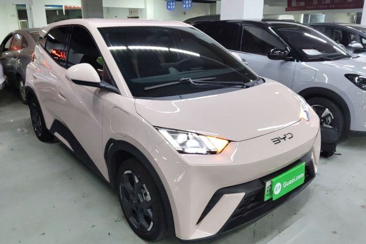 Used BYD Seagull 2025 305 km Free Version Front Right 45 Deg