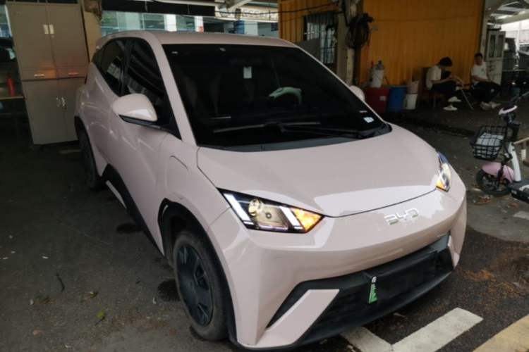 Used BYD Seagull 2025 305km Active Version Front Right 45 Deg