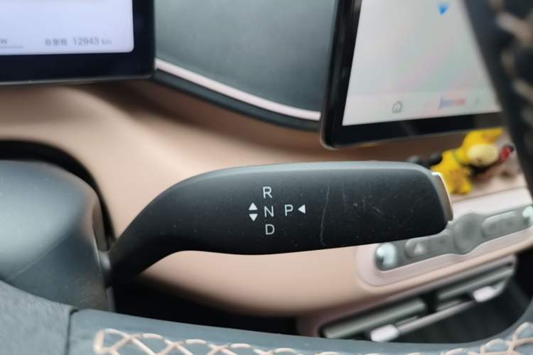 Used BYD Seagull 2025 Smart Drive Version 305 km Freedom Edition Gear Lever