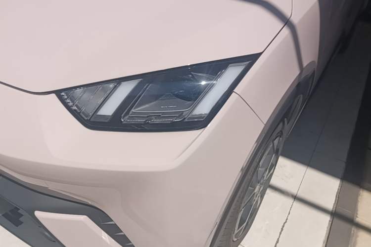 Used BYD Seagull 2025 305 km Free Version Left Front Headlight