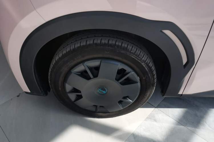 Used BYD Seagull 2025 305km Active Version Left Front Wheel Hub