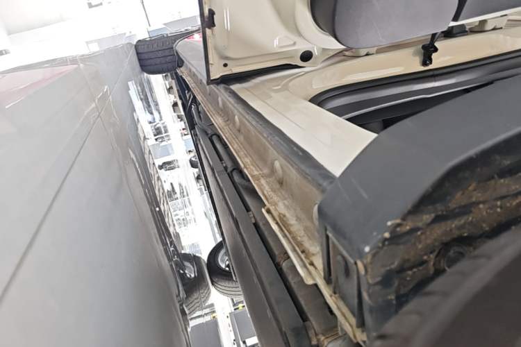 Used BYD Seagull 2025 Smart Drive Version 305 km Freedom Edition Left Side Sill