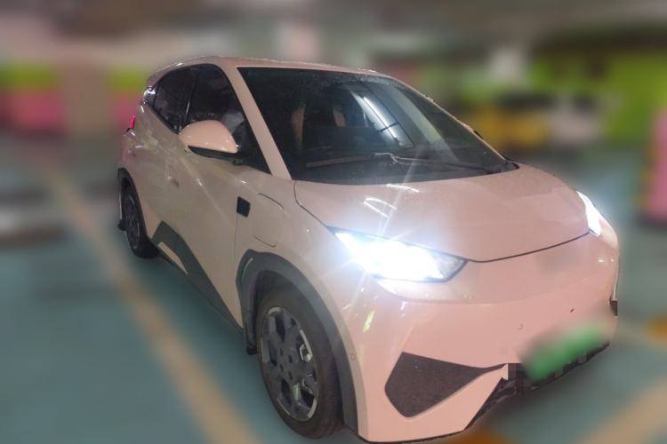 Used BYD Seagull 2025 Smart Drive Version 305 km Freedom Edition Front Right 45 Deg
